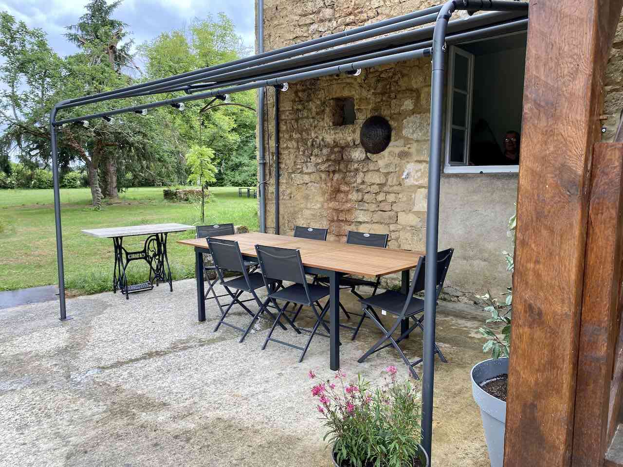 Gîte Choubello avec piscine en Périgord Noir